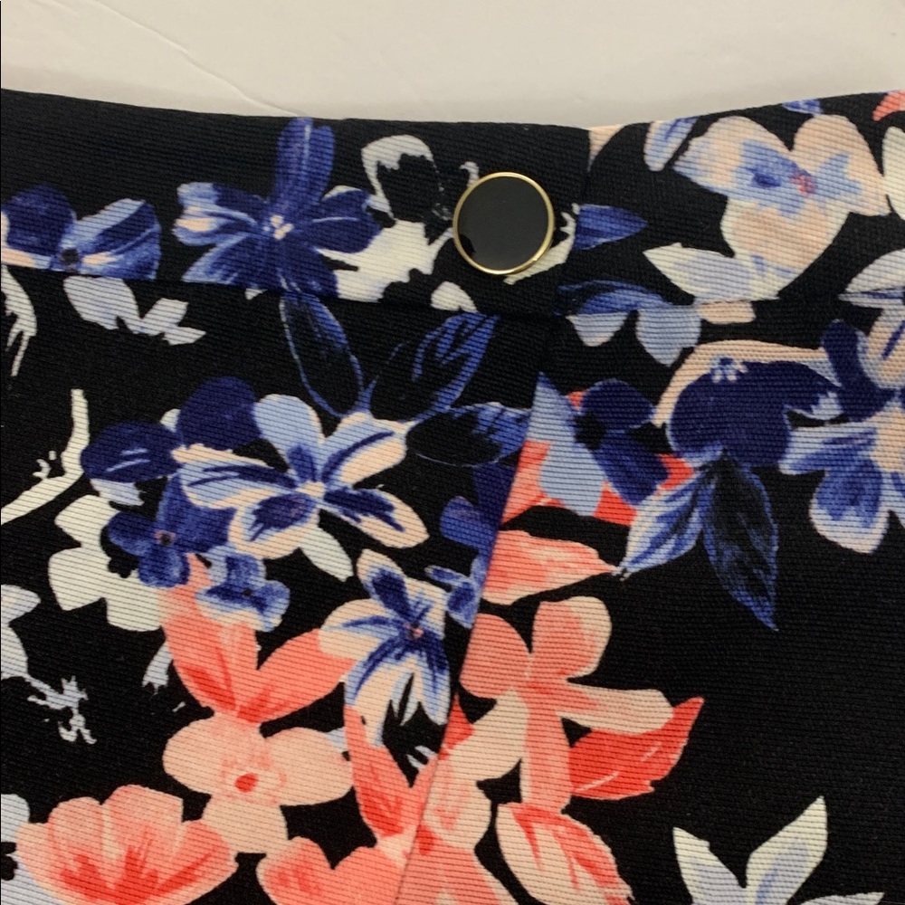 Talbots Black A-Line Lined Skirt with Blue and Pink Floral - Picture 4 of 13